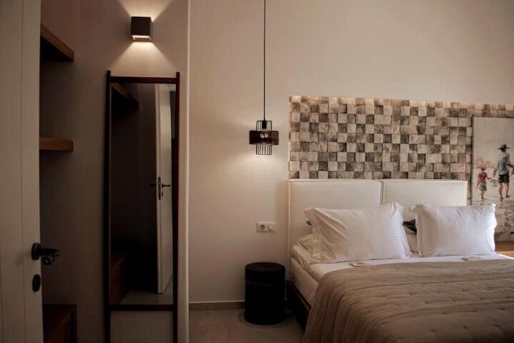 Aurora Apartment  Pera Gyalos Exterior foto